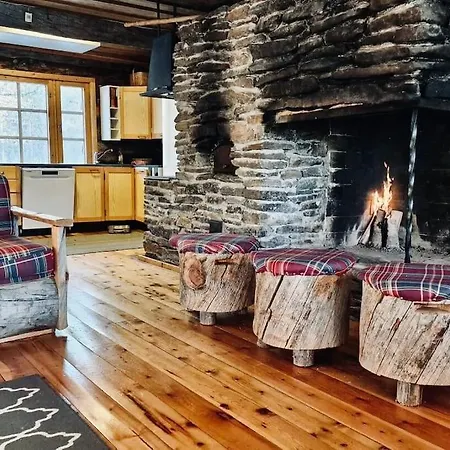 Lapland Hideout With Modern Amenities And Activities אנונטקיו