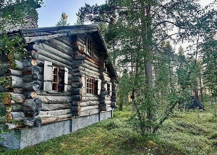 Lapland Hideout With Modern Amenities And Activities * 埃农泰基厄