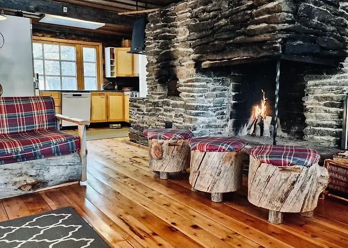 Lapland Hideout With Modern Amenities And Activities 埃农泰基厄